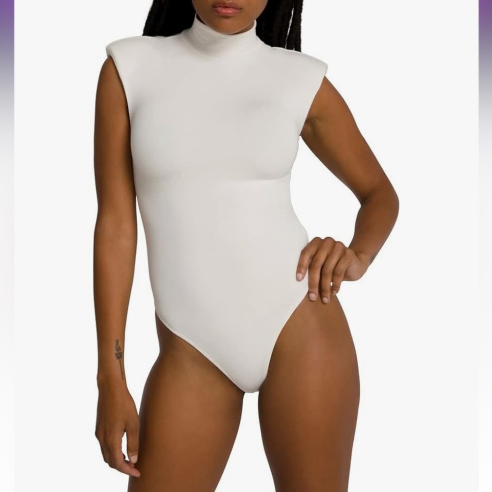 GOOD AMERICAN Women's Mock High Neck Power Bodysuit Ivory Size Small NEW